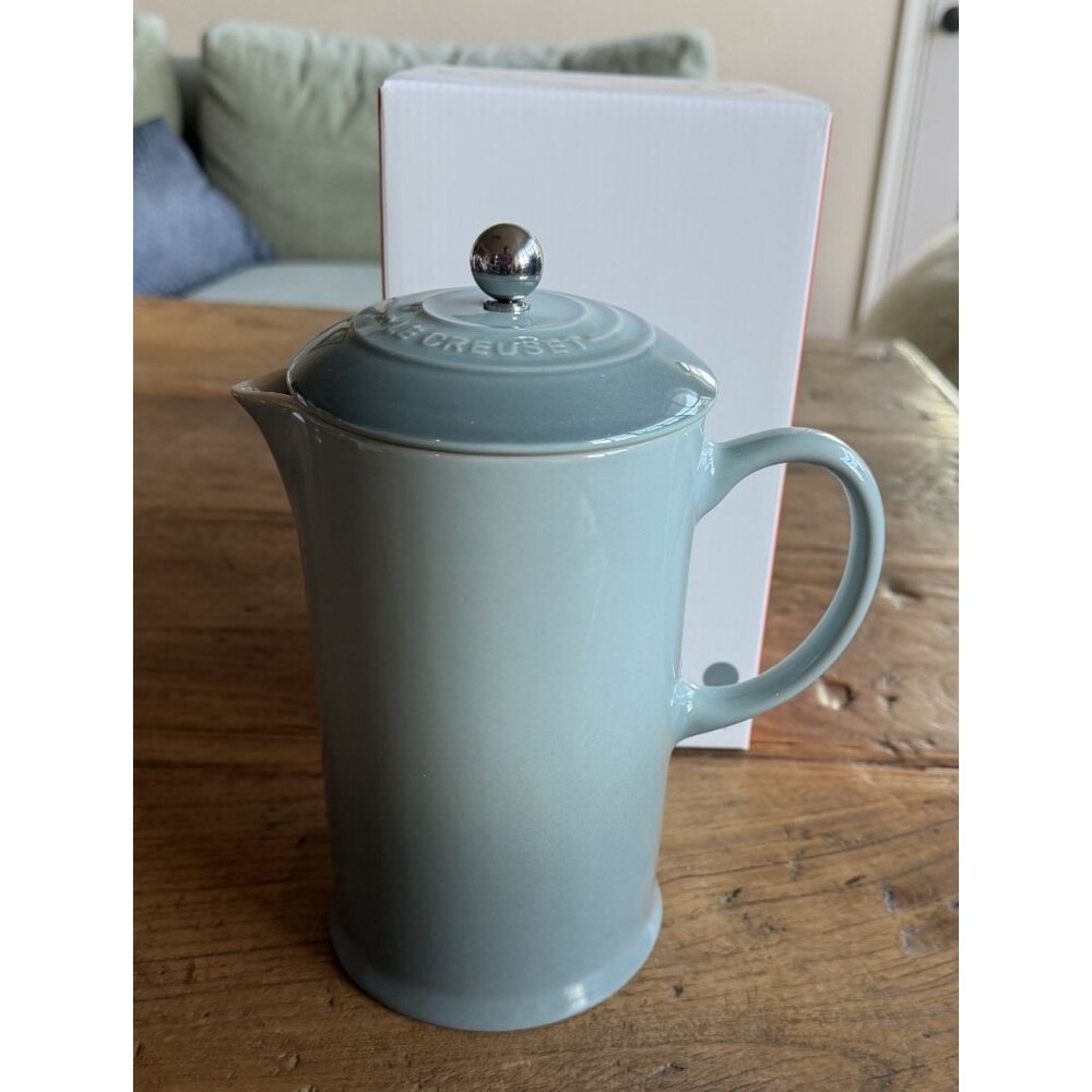 Le Creuset Stoneware 34 oz 1 Liter French Press Sea Salt NEW